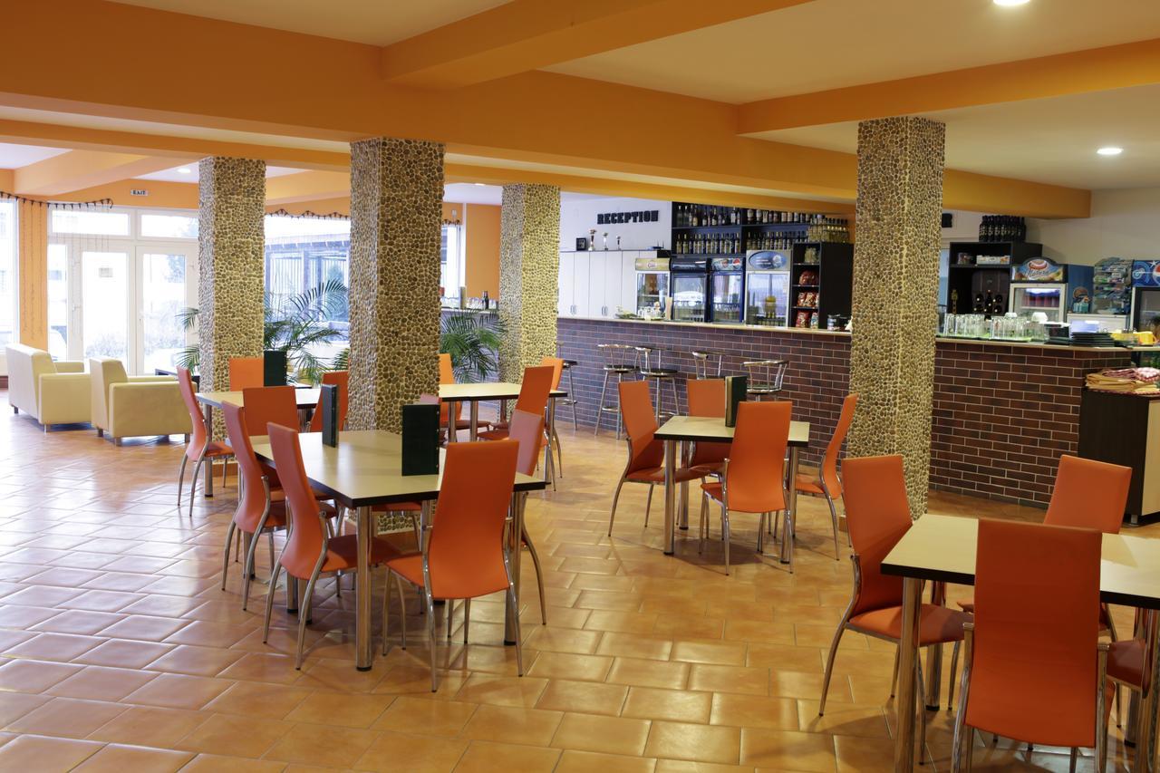 Hotel Romantik Balauseri Екстериор снимка