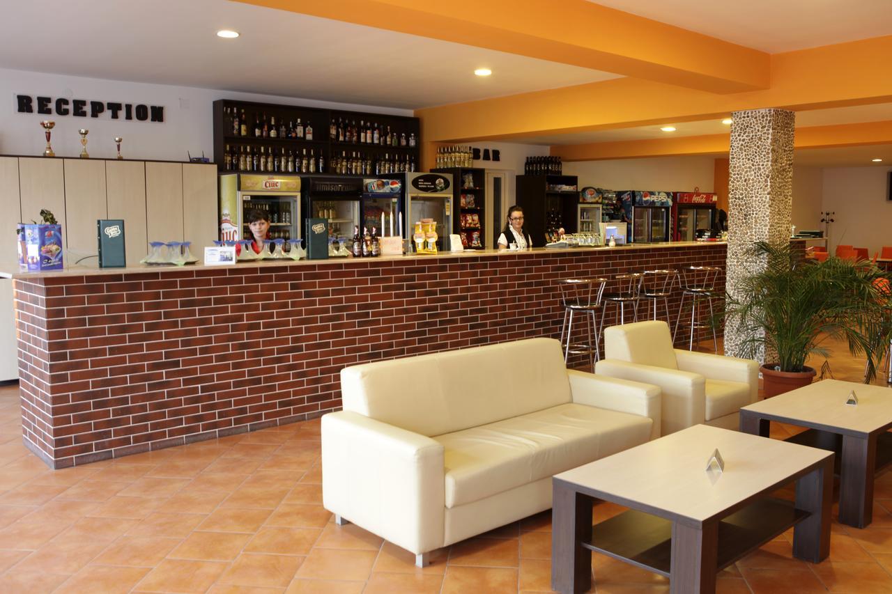 Hotel Romantik Balauseri Екстериор снимка