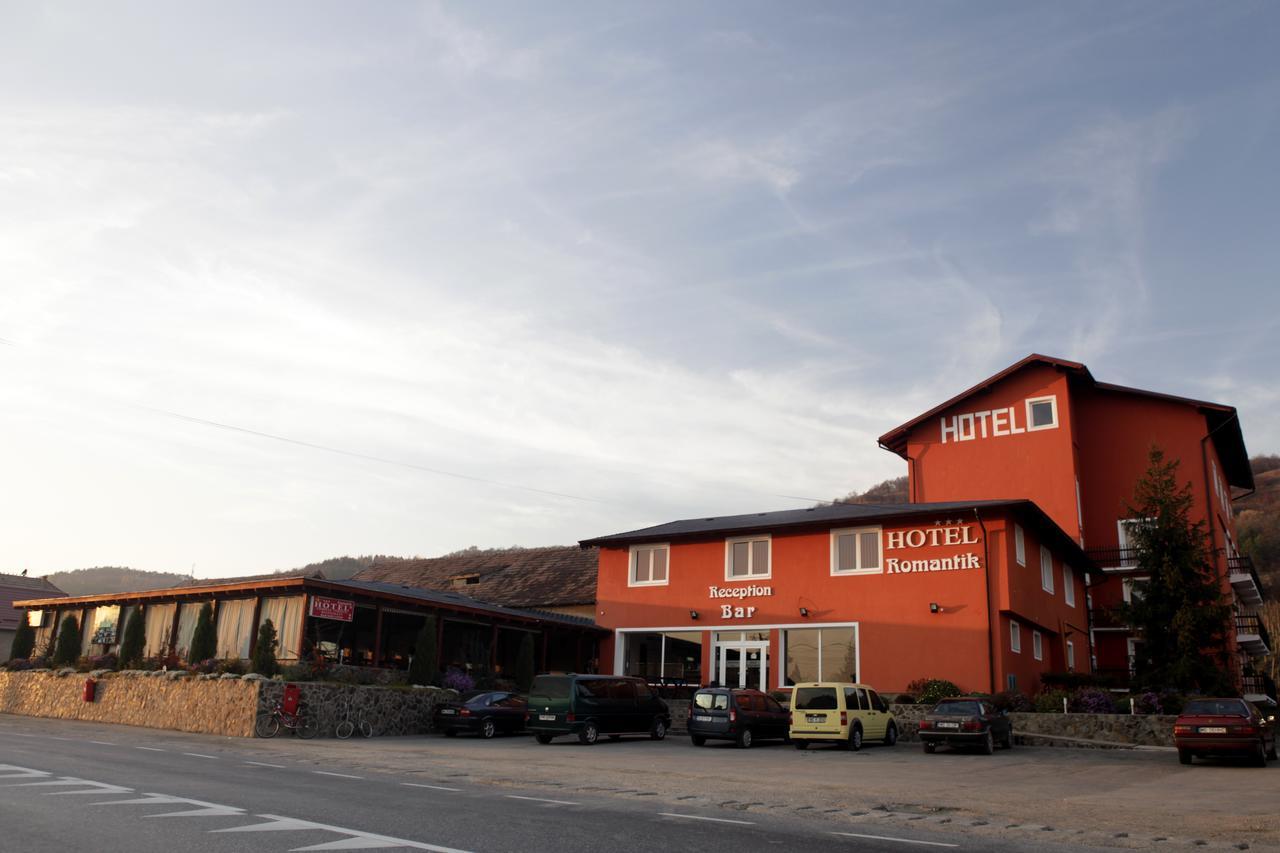 Hotel Romantik Balauseri Екстериор снимка