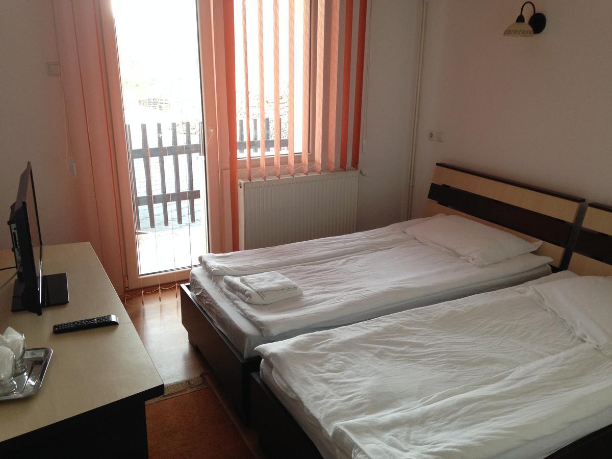Hotel Romantik Balauseri Екстериор снимка
