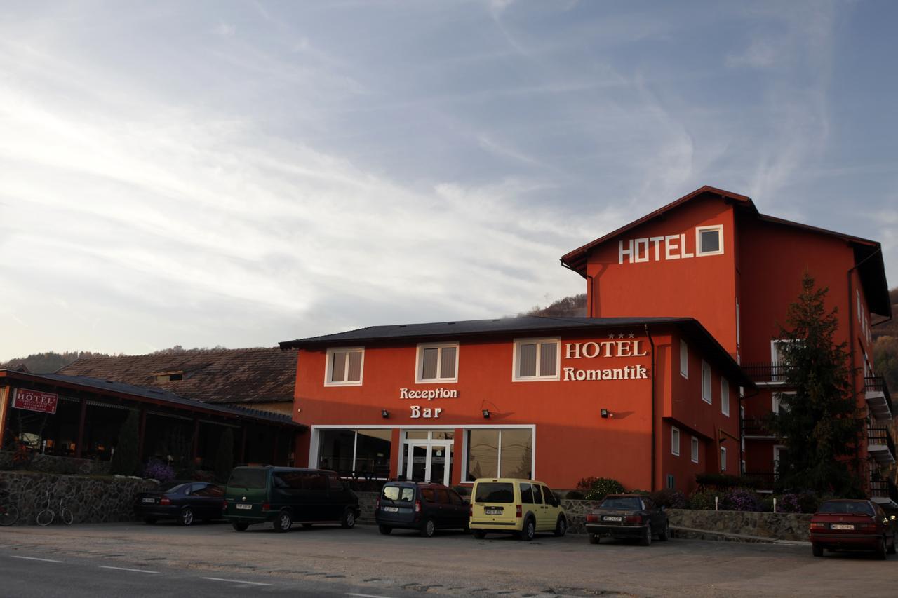 Hotel Romantik Balauseri Екстериор снимка