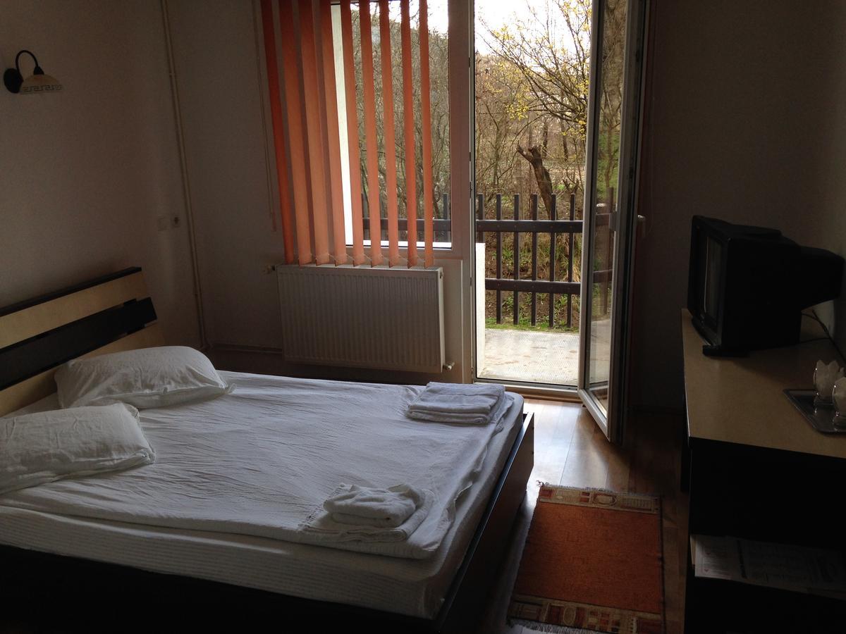 Hotel Romantik Balauseri Екстериор снимка